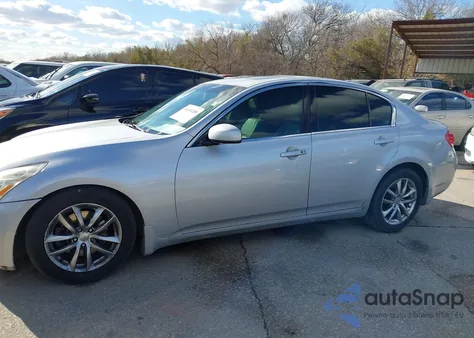 2008 Infiniti G35 Journey из США, поврежденный, VIN JNKBV61E08M206641